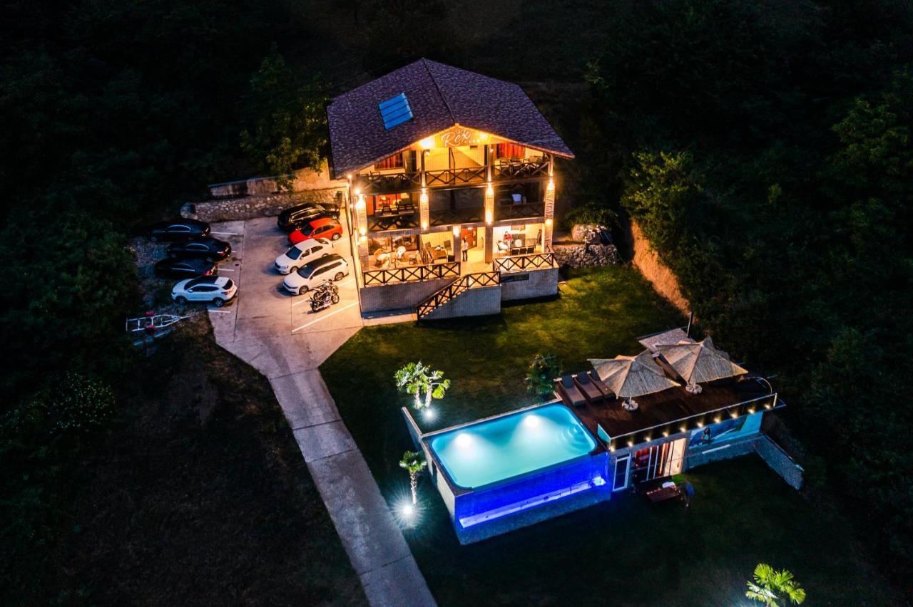 Rex Infinity View 4* Cazanele Dunarii Дубова Экстерьер фото