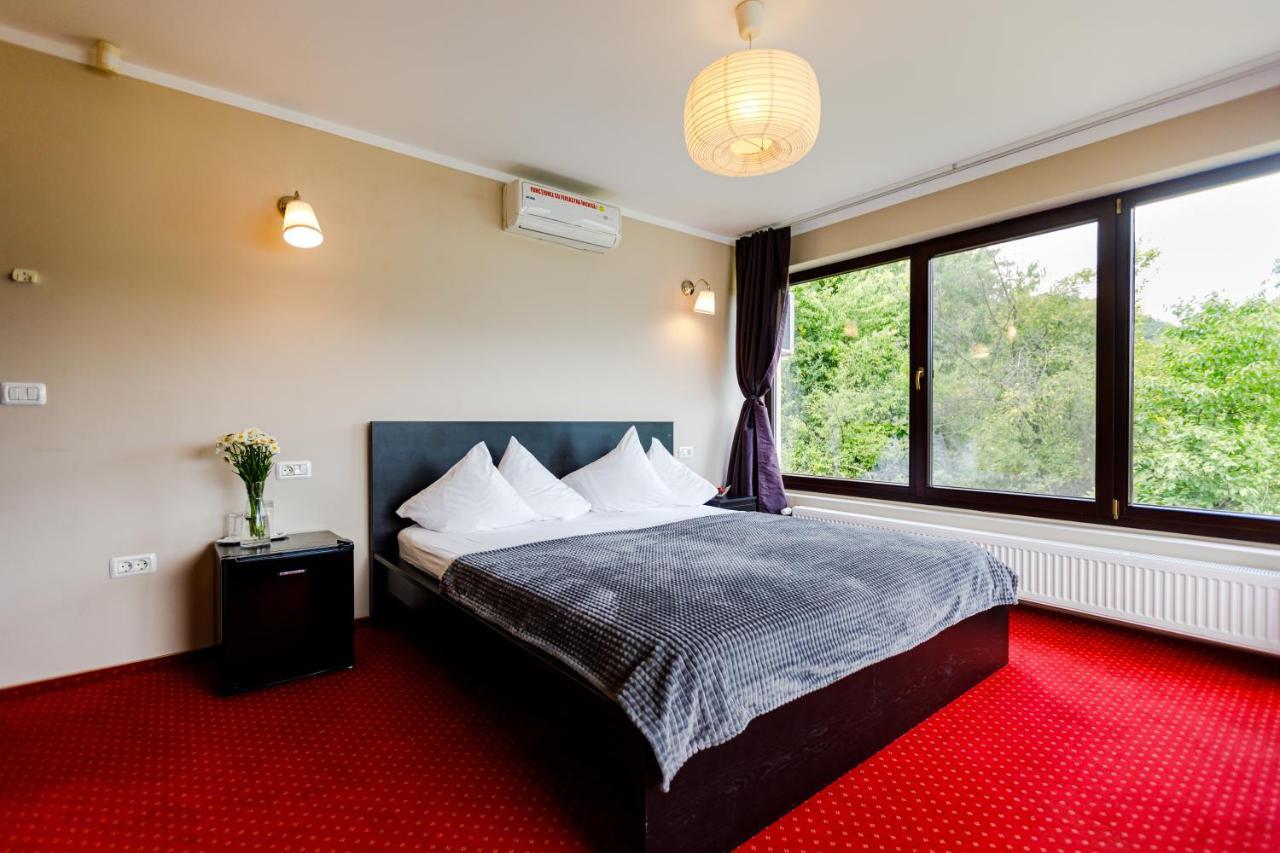 Rex Infinity View 4* Cazanele Dunarii Дубова Экстерьер фото