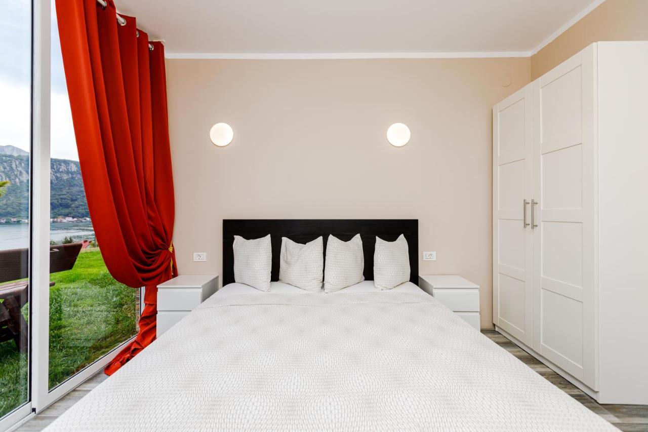 Rex Infinity View 4* Cazanele Dunarii Дубова Экстерьер фото